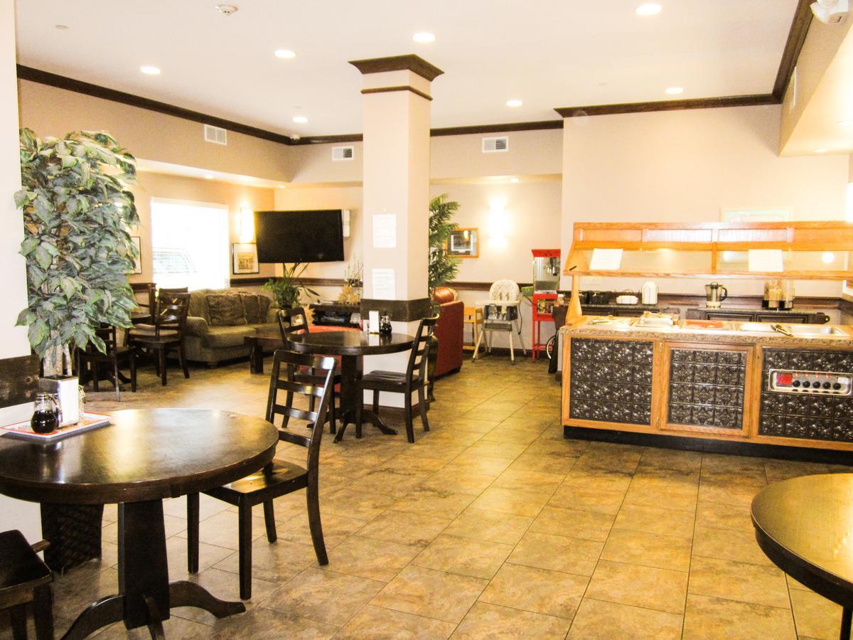 Bell'S Extended Stay And Suites Saint Robert Exterior photo